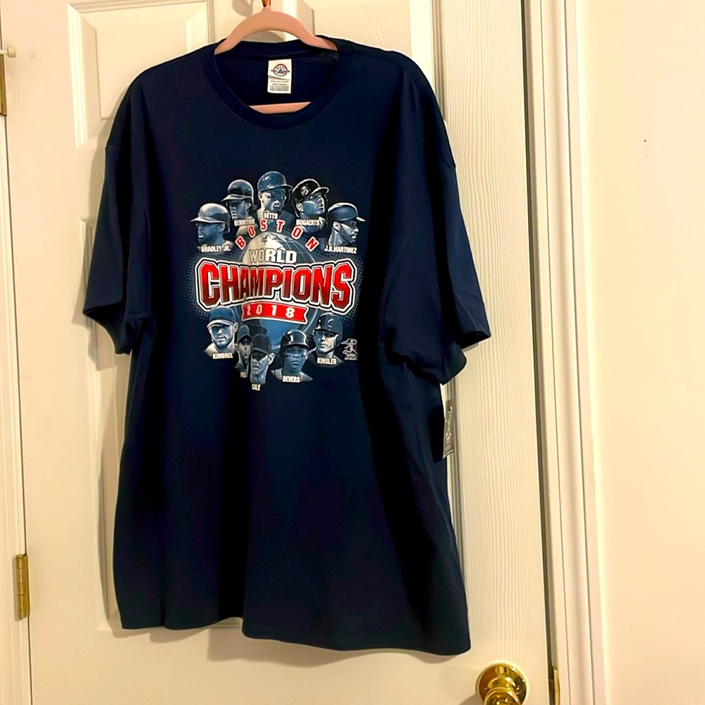 Red Sox World Champions 2018 MLB shirt! Preshrunk 100% cotton. NWT. Size 2XL.